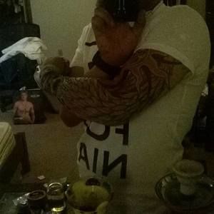 Meet your Posher, Ilyasi